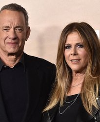 Tom-Hanks-et-Rita-Wilson-apparition-en-famille-avec-leurs-deux-enfants (2)